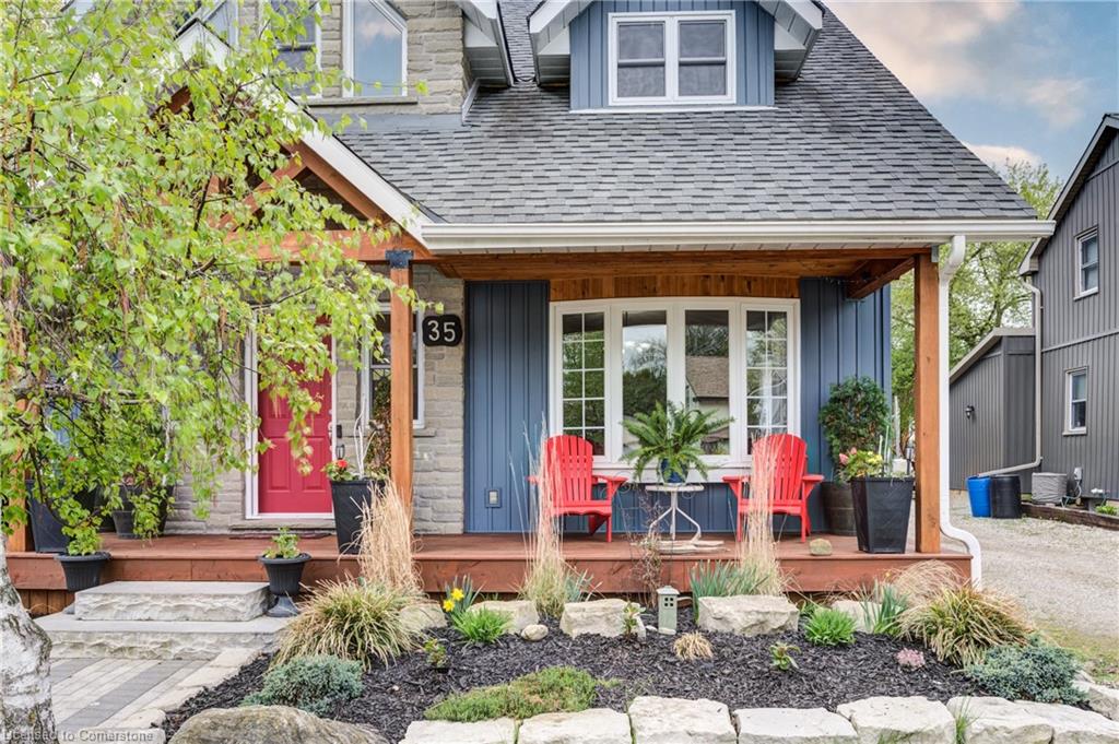 Featured Listing - 35 George Street in Bright